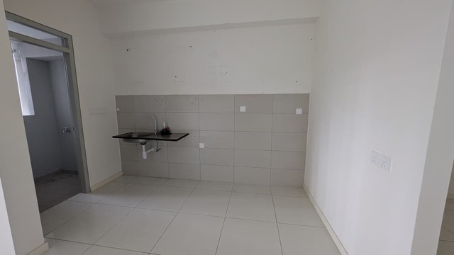 Emerald 9 Condominium image