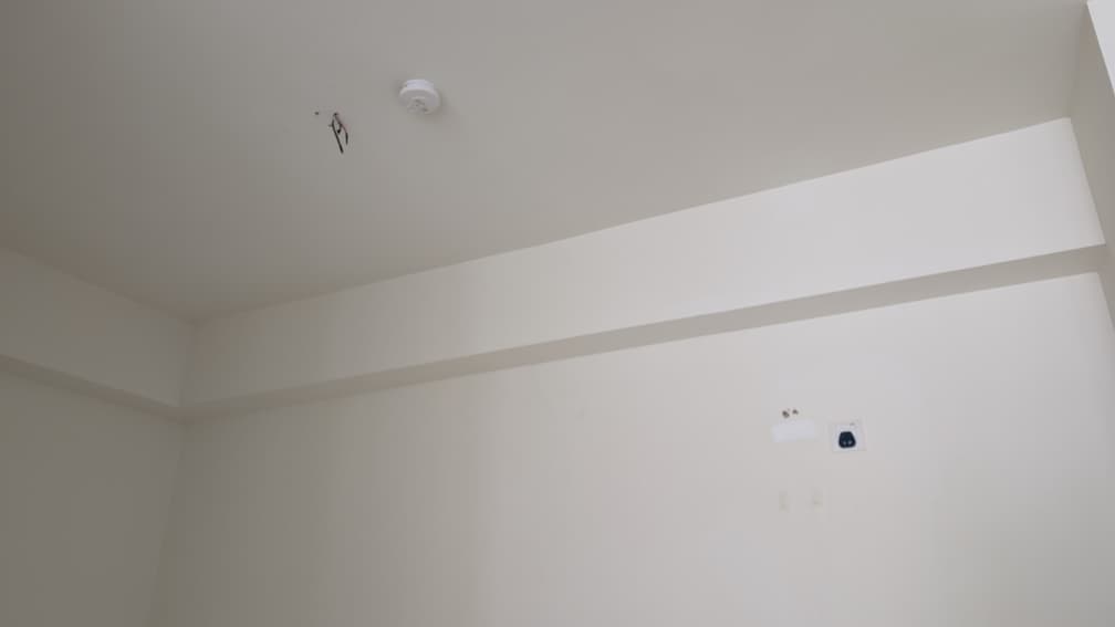 Emerald 9 Condominium image