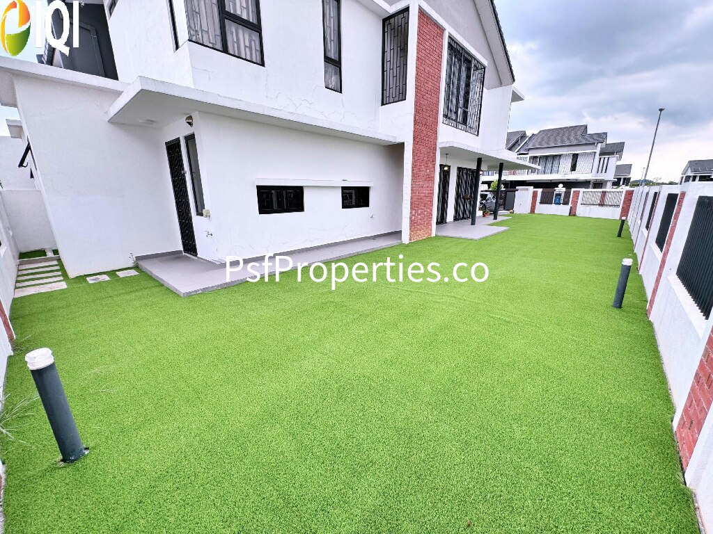 Elmina Green Three @ City of Elmina image