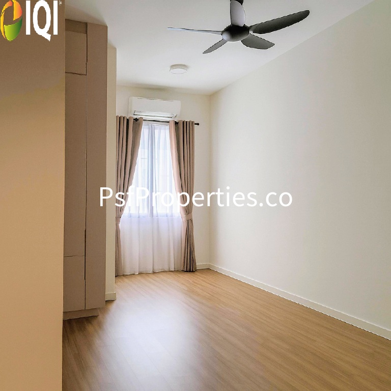 Elmina Green 6 image