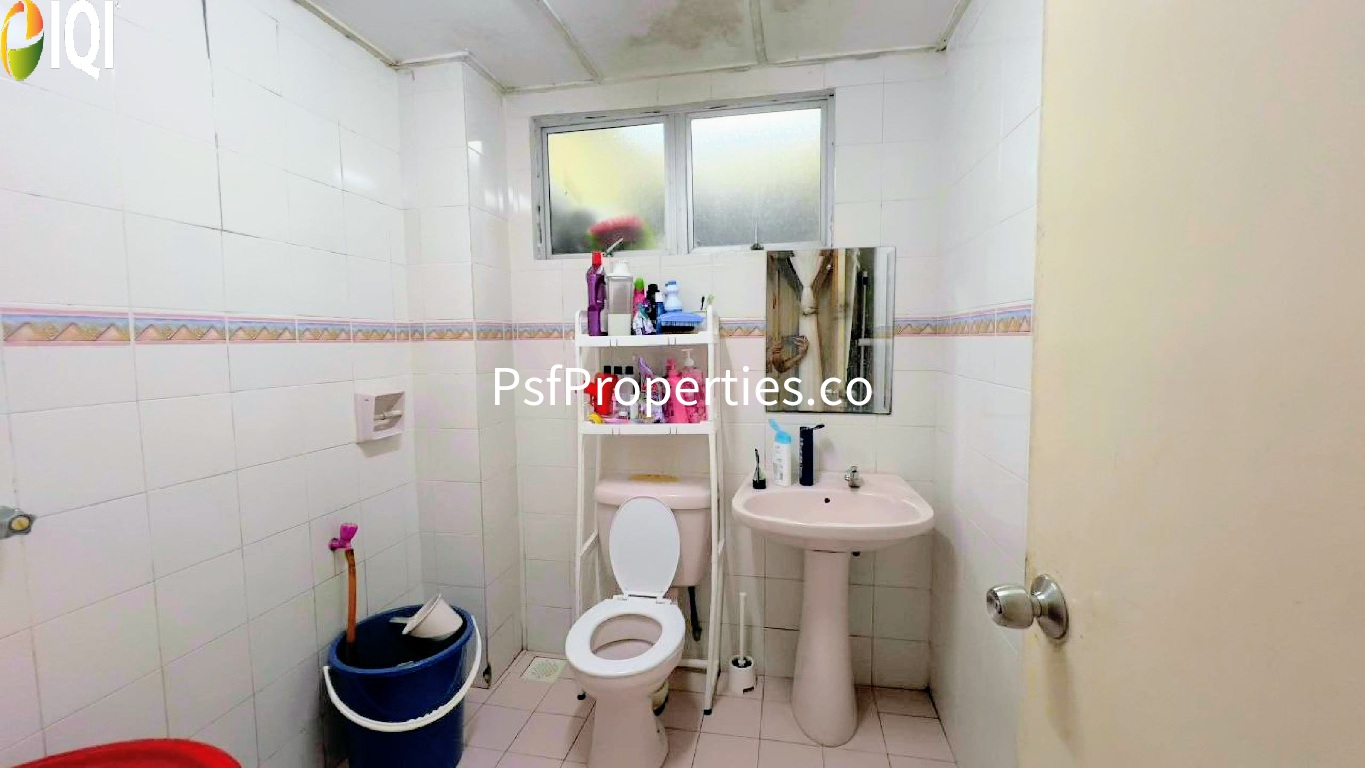 Pangsapuri Lili, Taman Bukit Subang, Seksyen U16 image