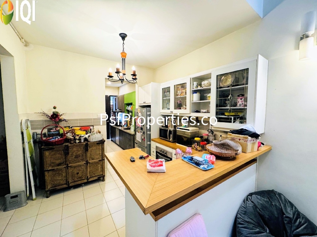 Ivy Terrace & Clover Park Denai Alam image