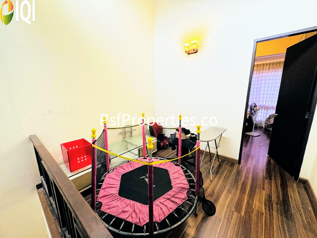 Ivy Terrace & Clover Park Denai Alam image