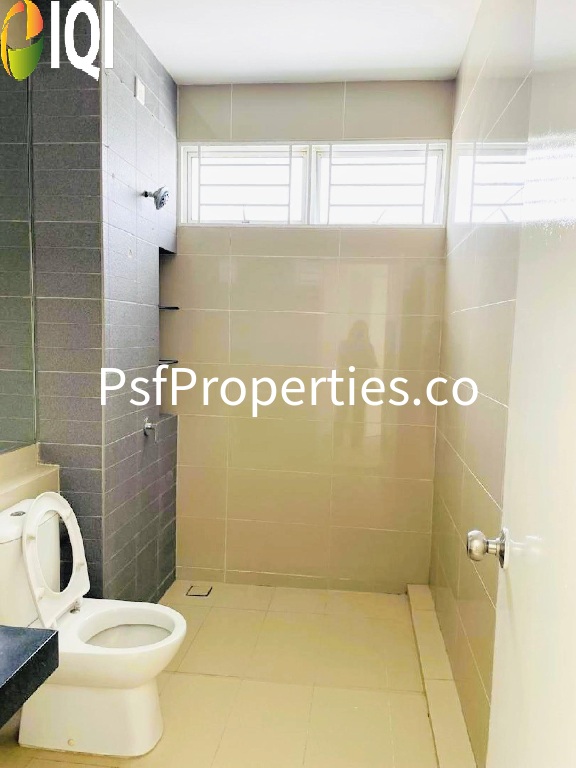 Ariza Elmina Gardens image