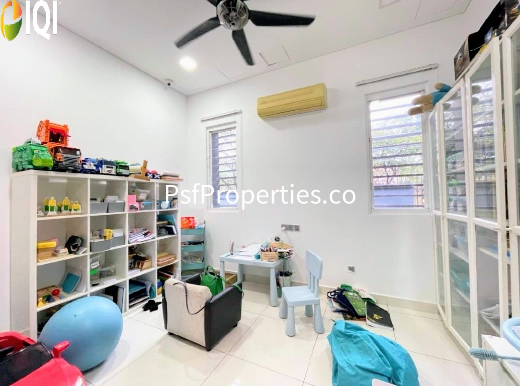 Titian, Bukit Jelutong image