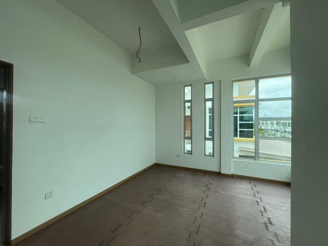 TAMAN CASA RIA, TUARAN image