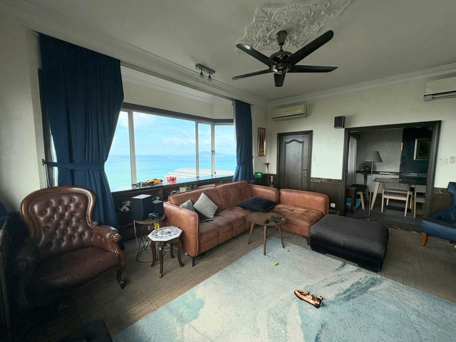 THE PEAK CONDOMINIUM image