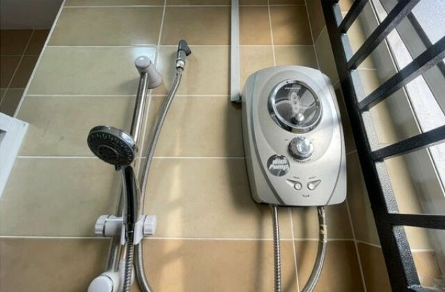 Goodview Heights image