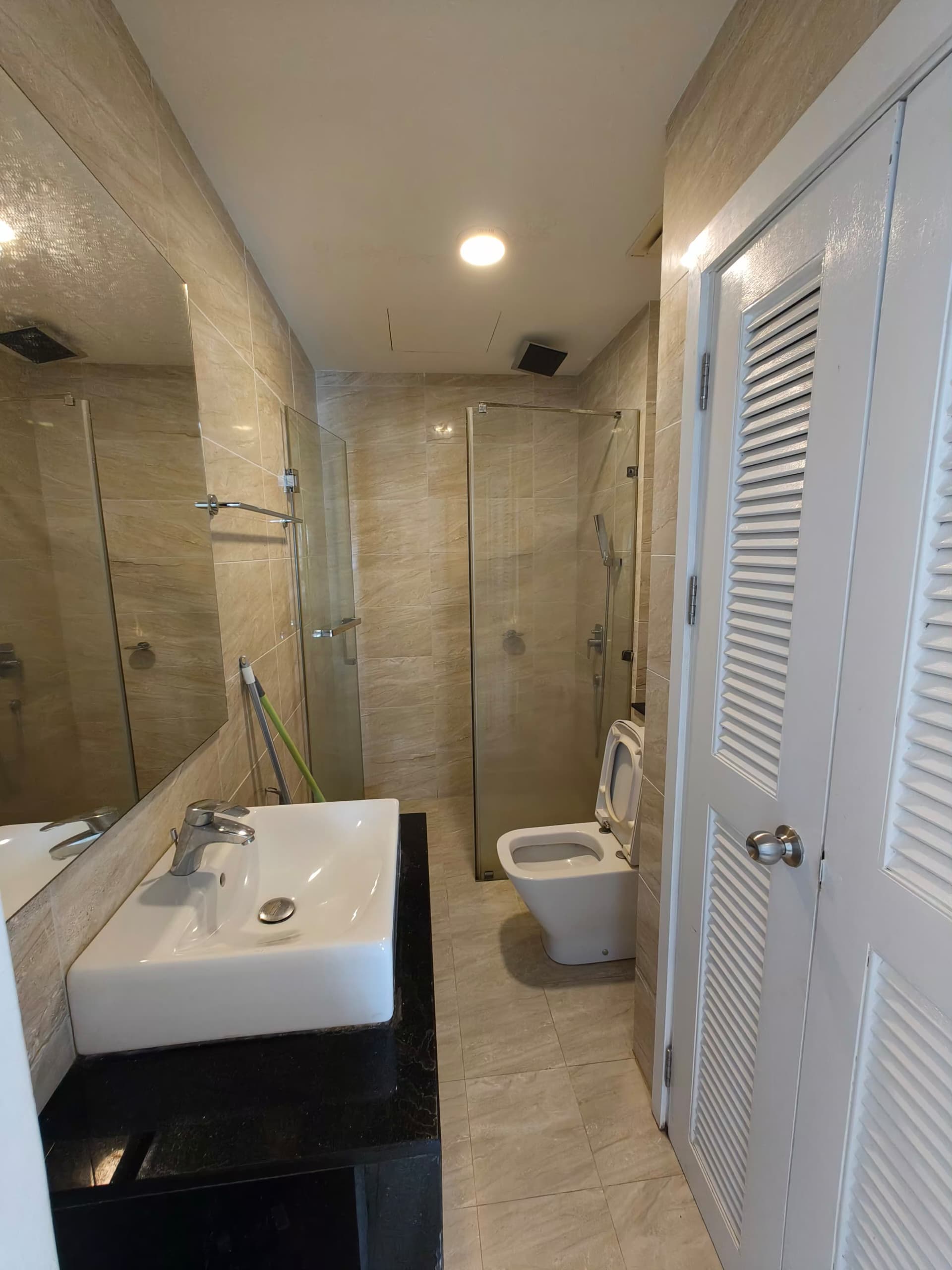 Jesselton Residences image