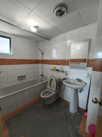 Likas Square Apartment image