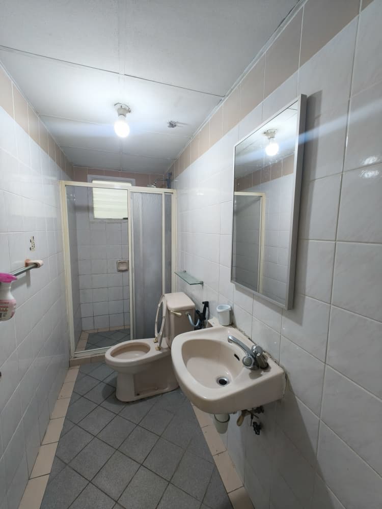 Likas Square Apartment image