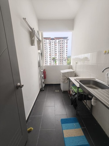 THE PALM CONDOMINIUM image