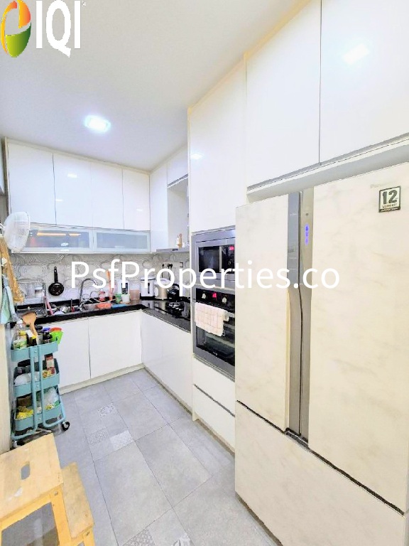 Residensi Alami image