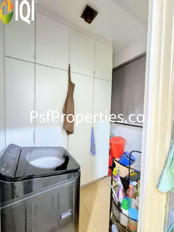 Residensi Alami image