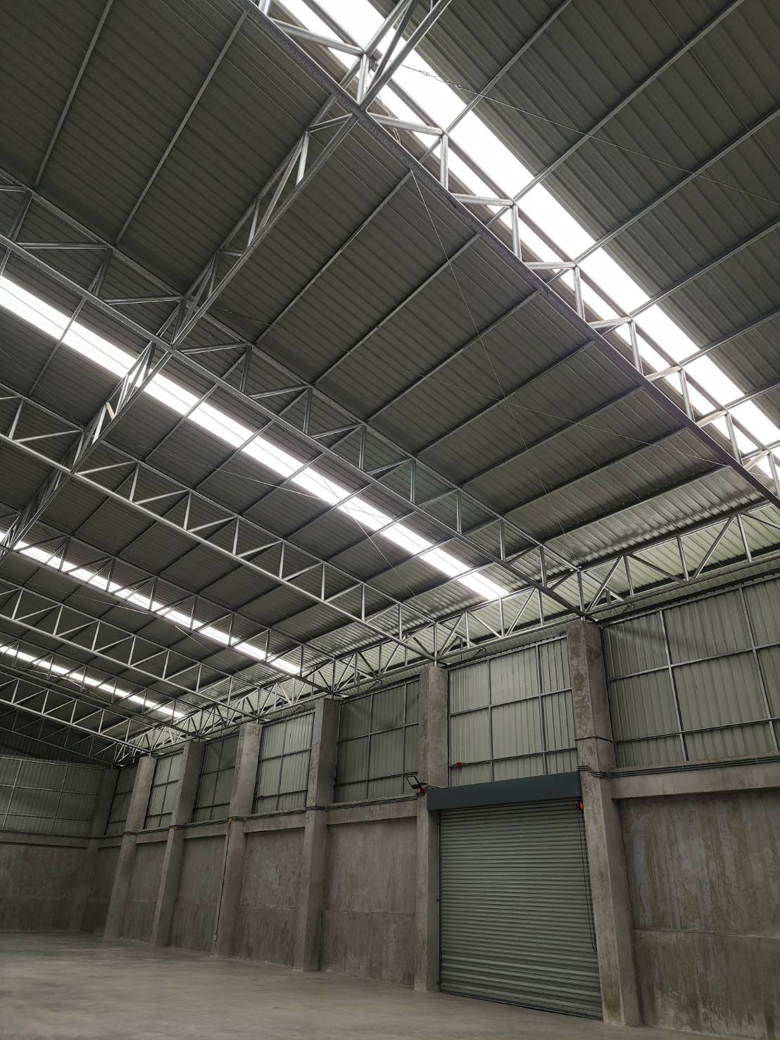 Large Warehouse for Rent at Lam Luk Ka Klong 8, Pathum Thani image