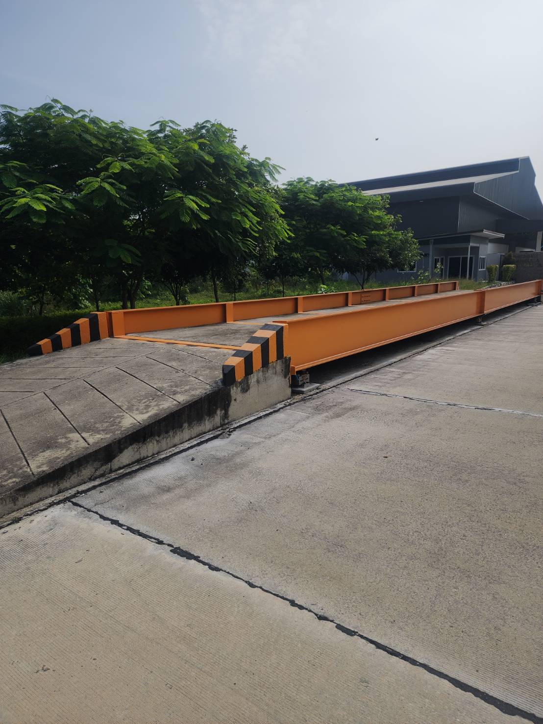 Large Warehouse for Rent at Lam Luk Ka Klong 8, Pathum Thani image