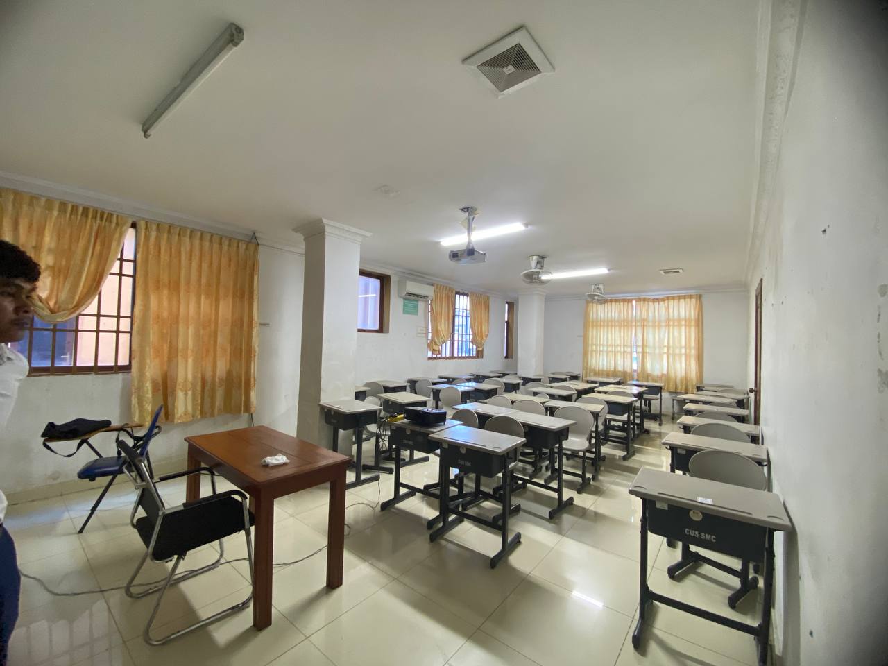  School For Rent image