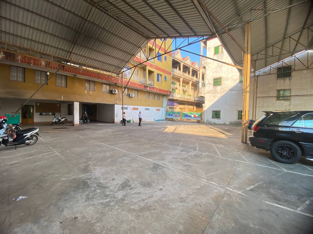  School For Rent image