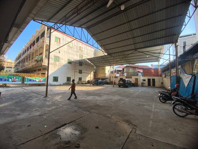 School For Rent image