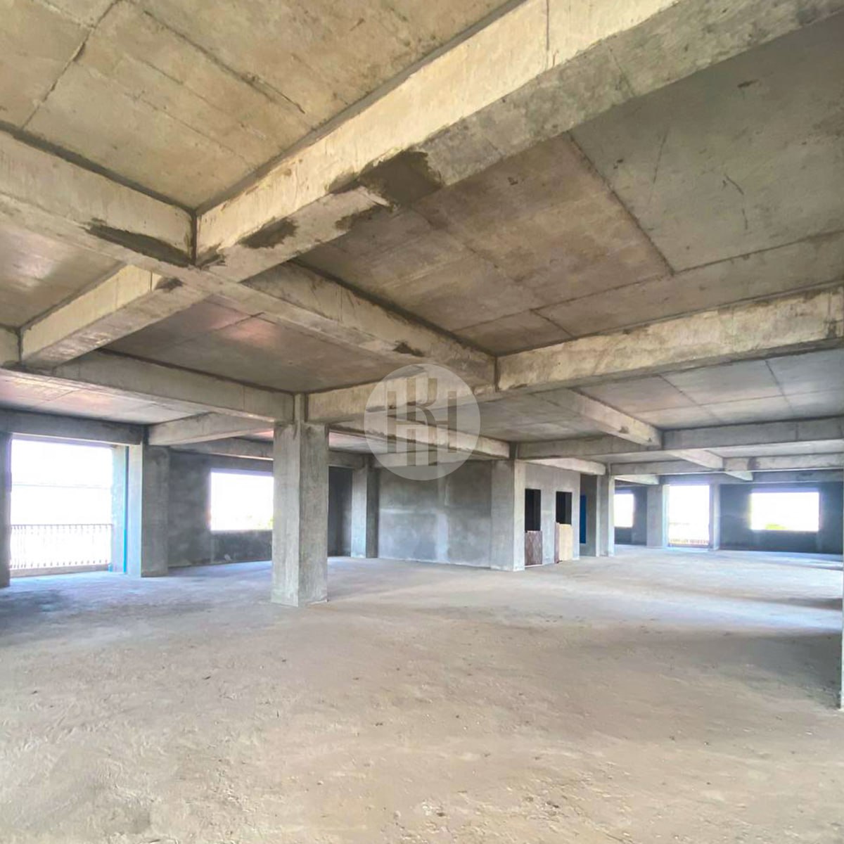 BUILDING FOR SALE image