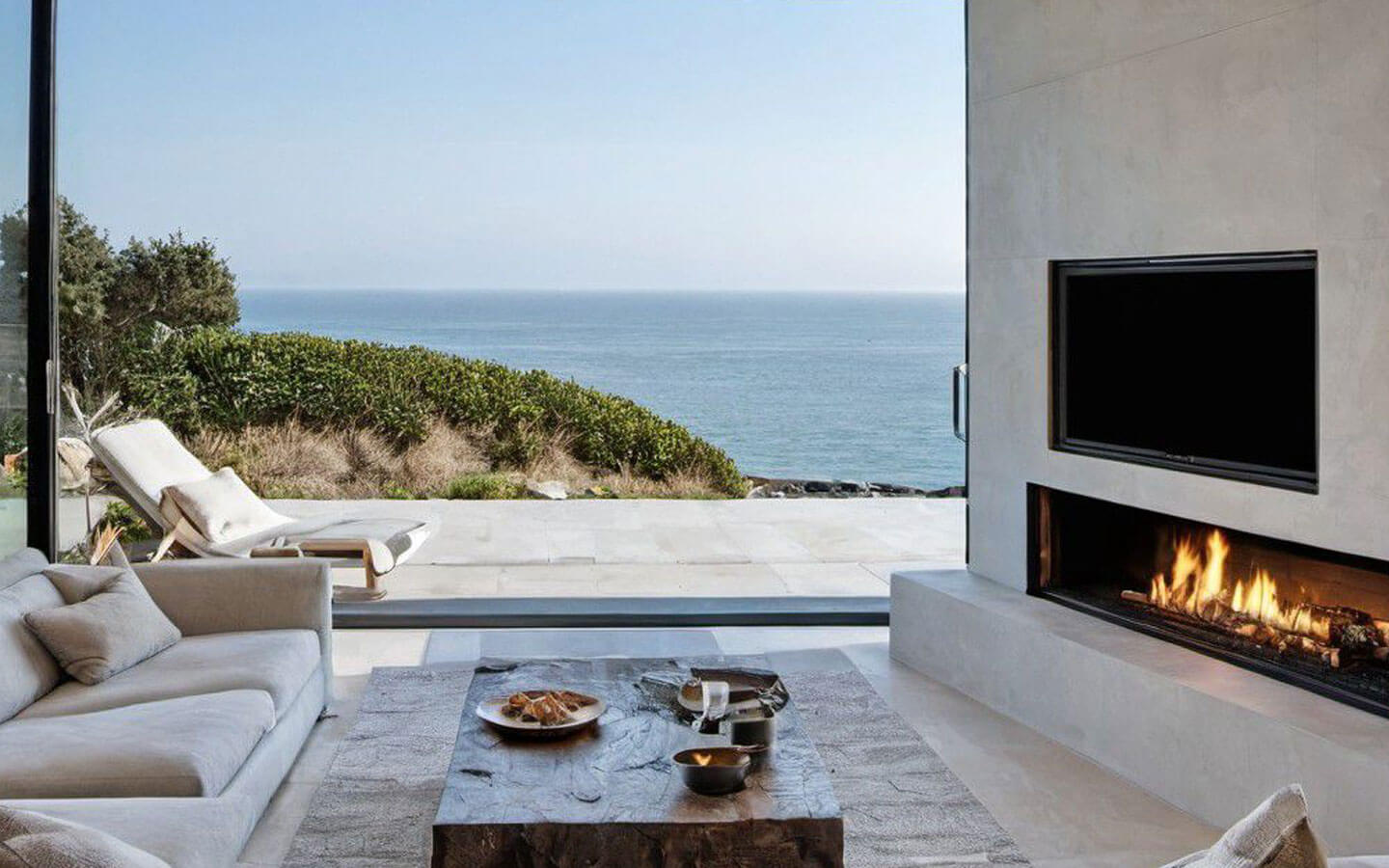 Three-bedroom Apartments with a Beautiful Sea view in Montenegrina Residence image