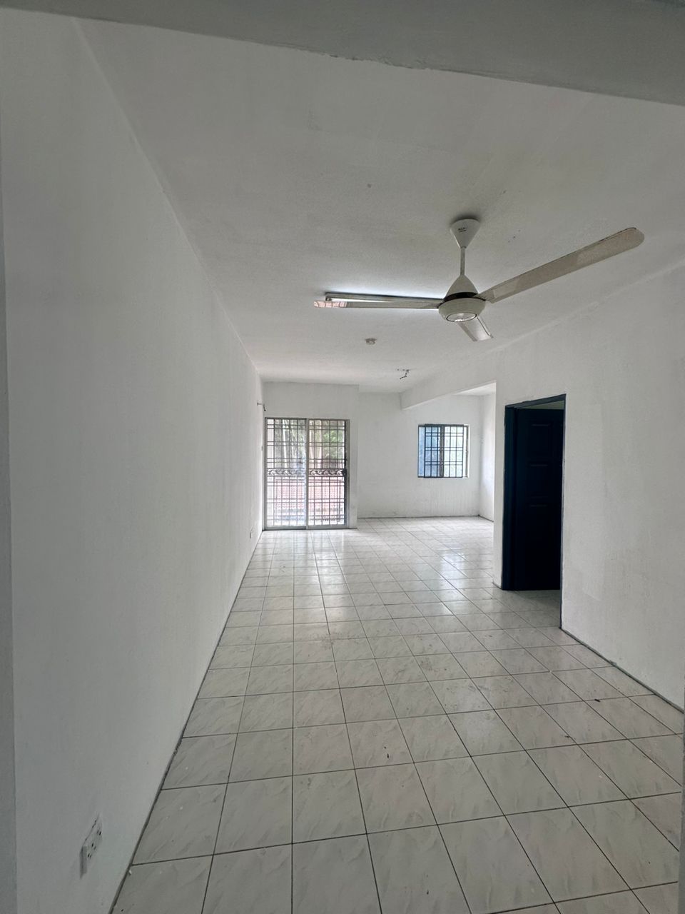 Golden Villa Apartment image