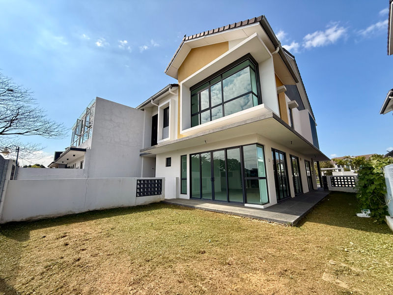 Laman Lakeside Bukit Raja image