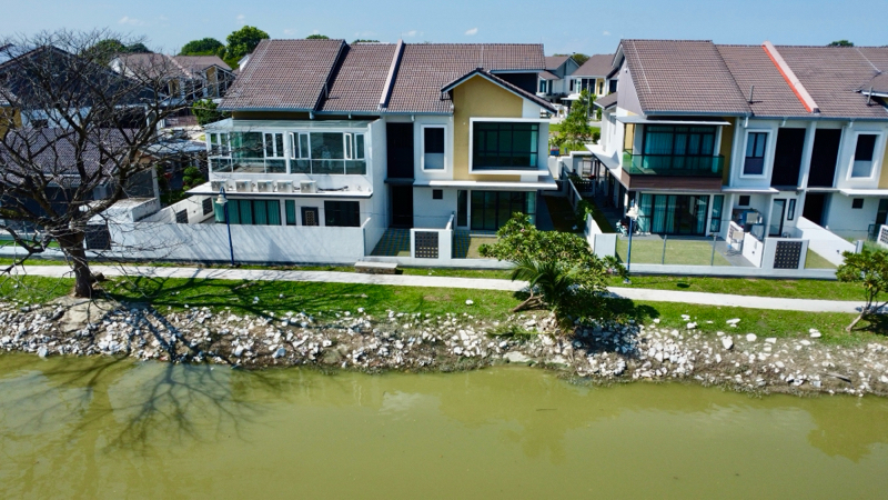 Laman Lakeside Bukit Raja image