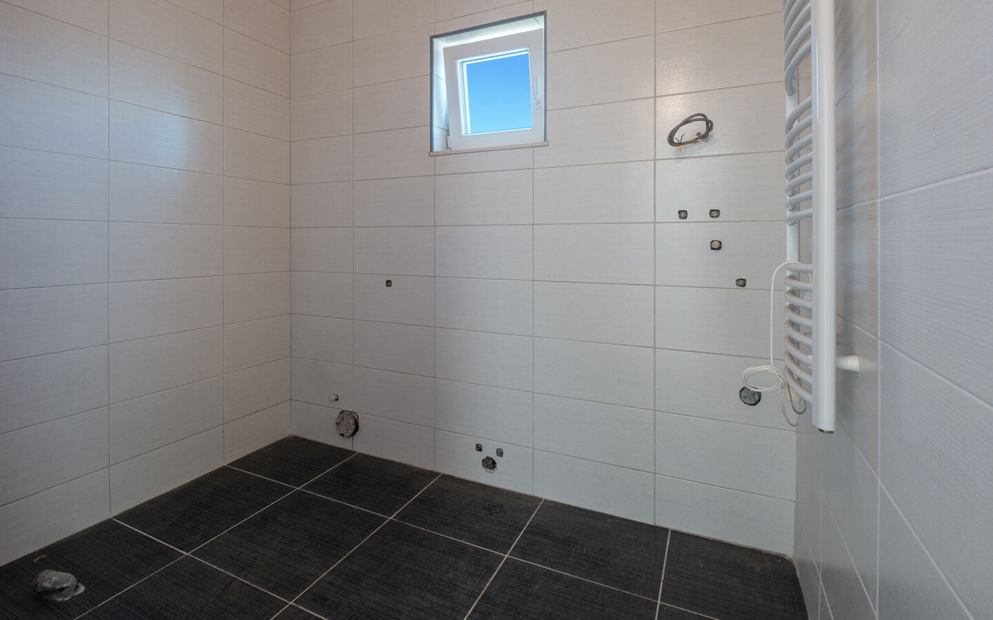 Penthouse in Vista residences, with an Attractive price and Expansive Sea Views image