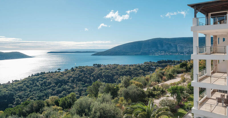 Penthouse in Vista residences, with an Attractive price and Expansive Sea Views