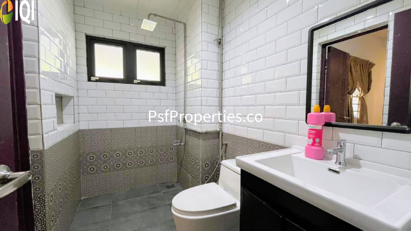 Bukit Jelutong image