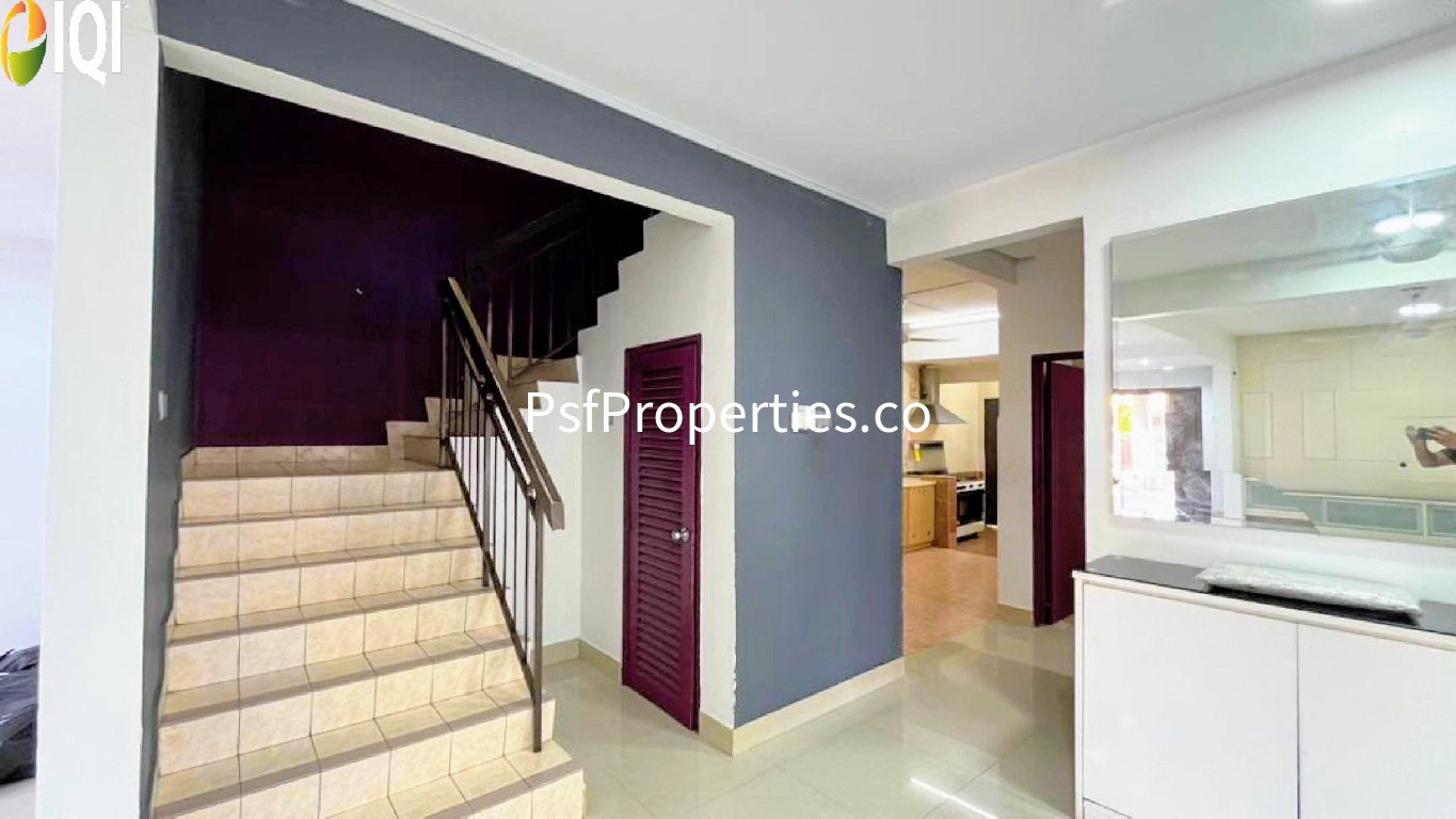 Bukit Jelutong image