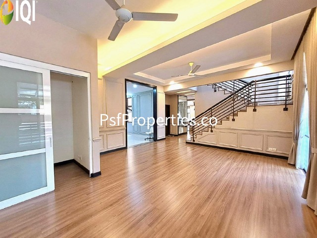 Bukit Jelutong image