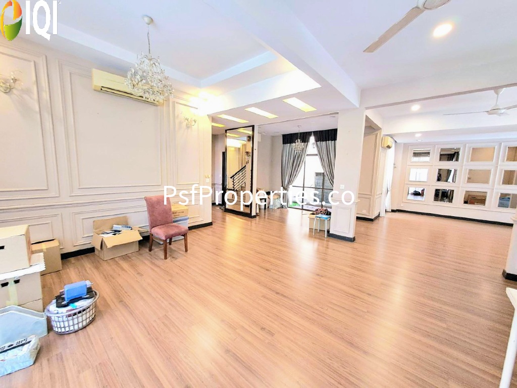 Bukit Jelutong image