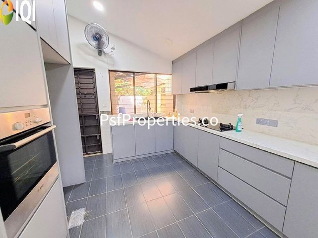 Bukit Jelutong image