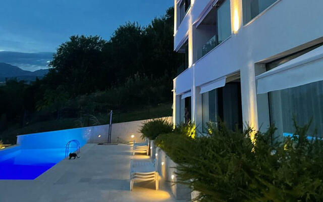 Two Modern Duplex Apartments in Donja Lastva Tivat image