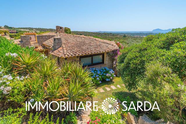 ARI-08-25 - Semi-detached villa with sea view over Capriccioli, Mortorio and Soffi – Porto Cervo | Abbiadori image