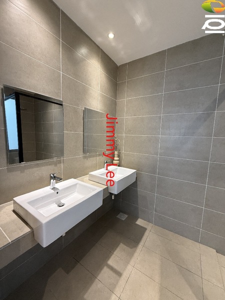 AmanAra Residences @ Kayu Ara