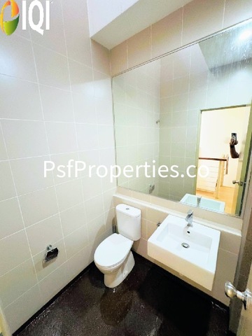 Ariza Elmina Gardens image