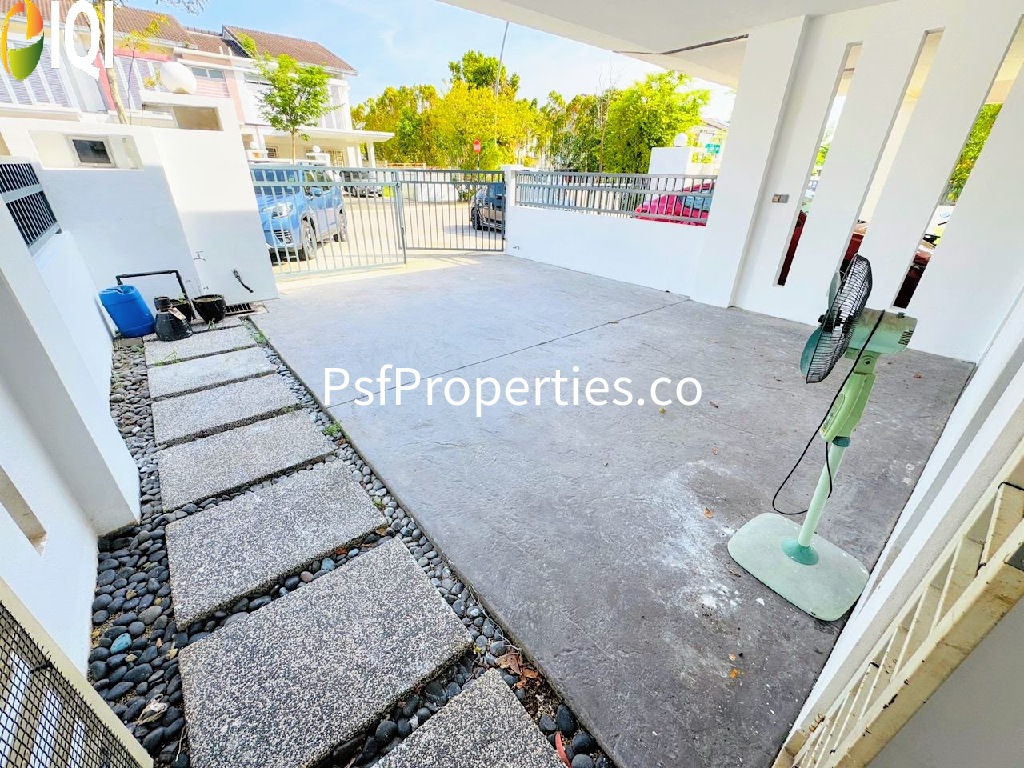 Ariza Elmina Gardens image