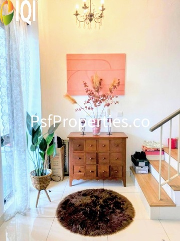 Elmina Valley 3 image