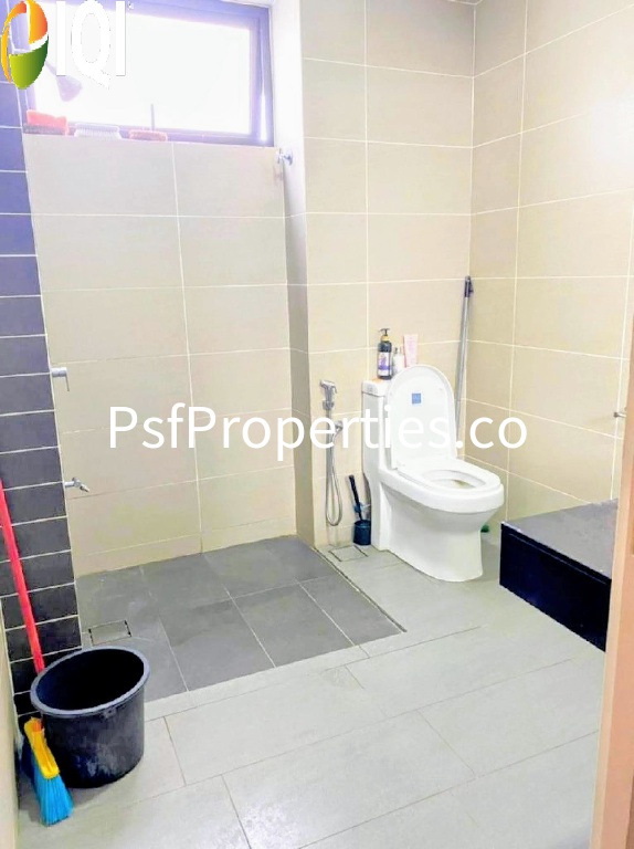 Elmina Valley 3 image