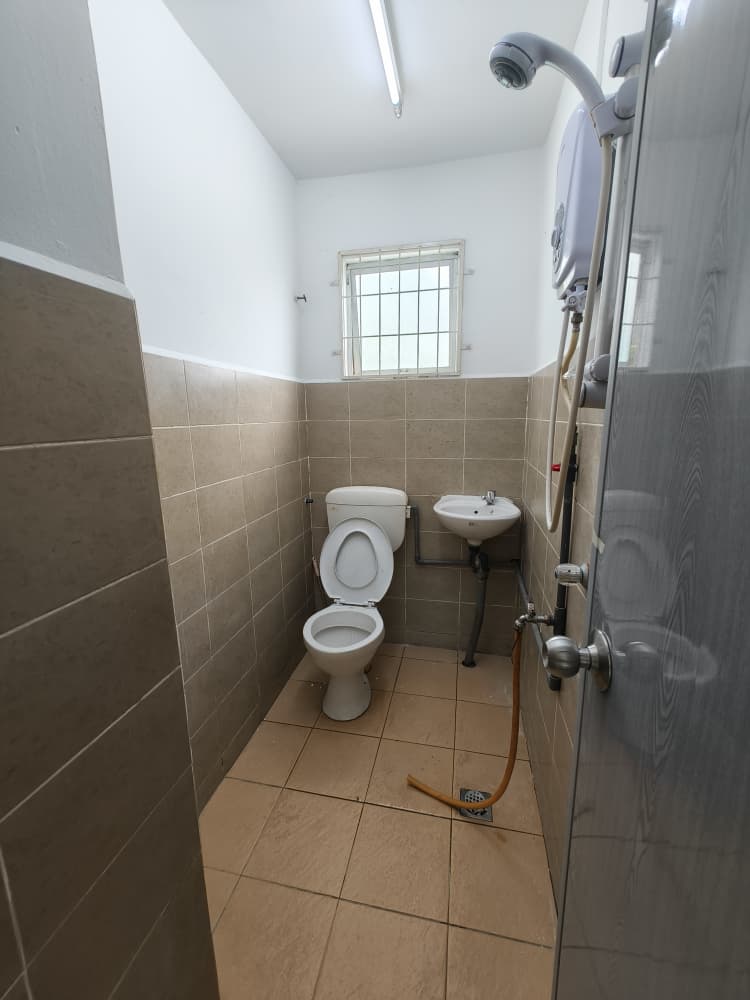 Taman JB Villa Beroni Park Land J image