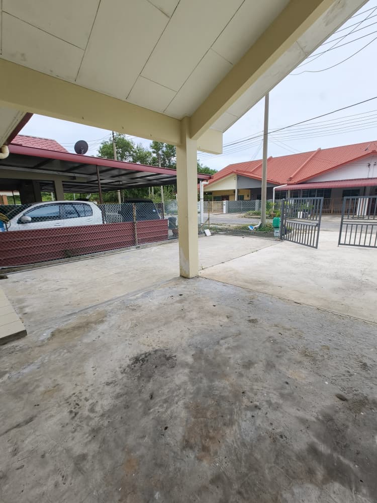Taman JB Villa Beroni Park Land J image