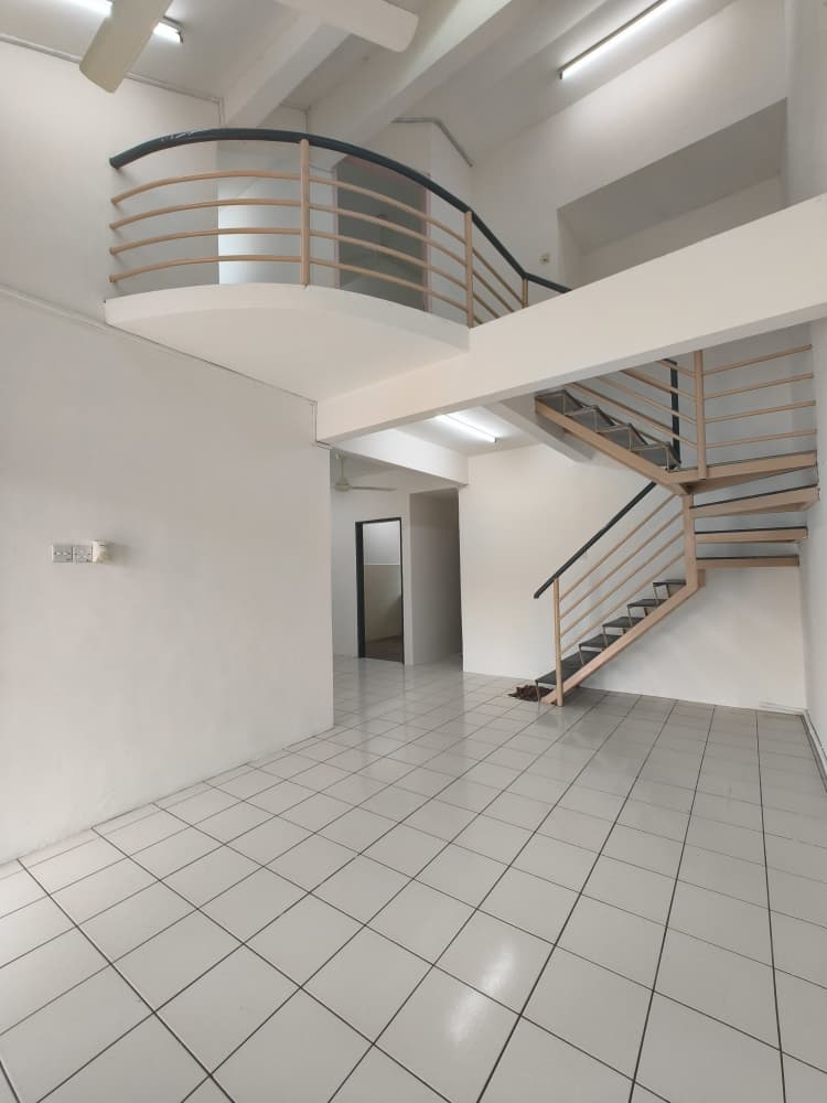 Taman JB Villa Beroni Park Land J image