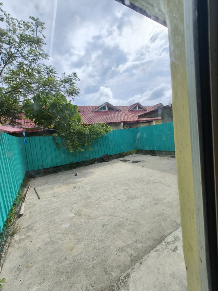 Taman JB Villa Beroni Park Land J image