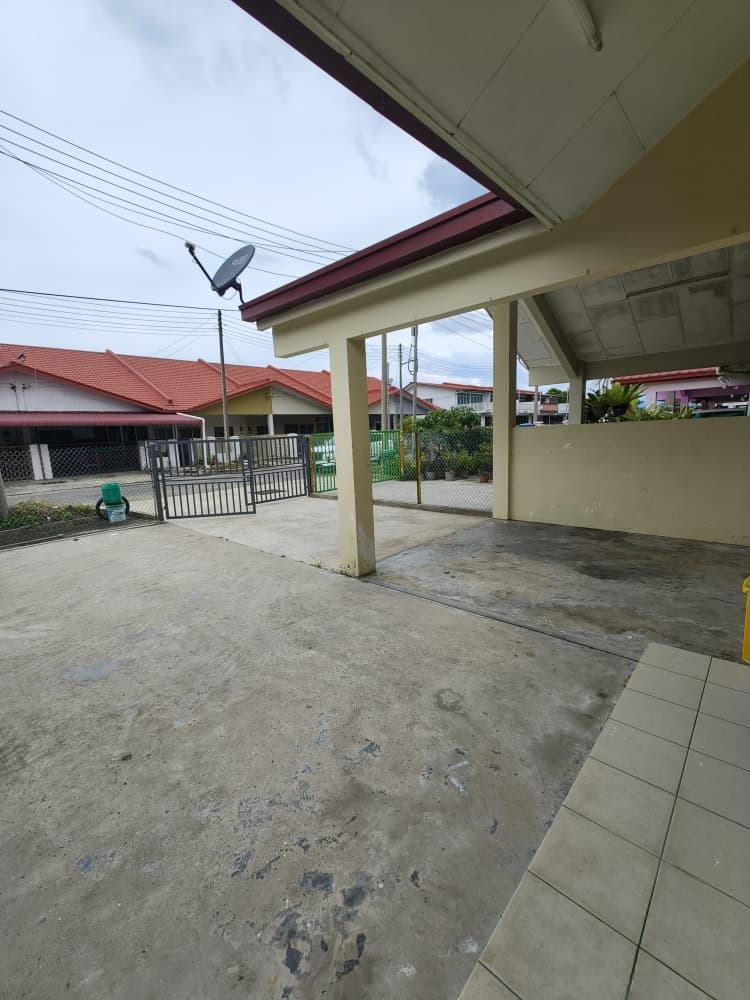 Taman JB Villa Beroni Park Land J image