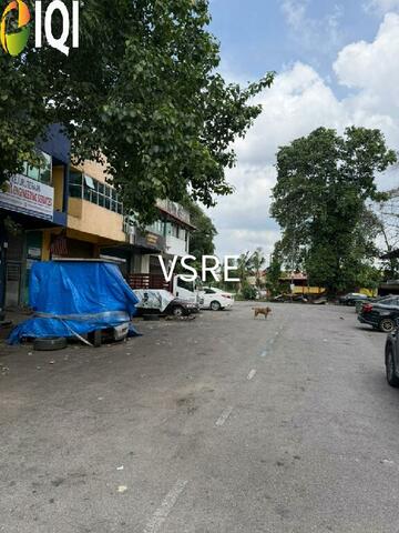 Taman Klang Jaya at Jalan Haji Abdul Karim 1.5-Storey Light Industrial Factory For Sale photo