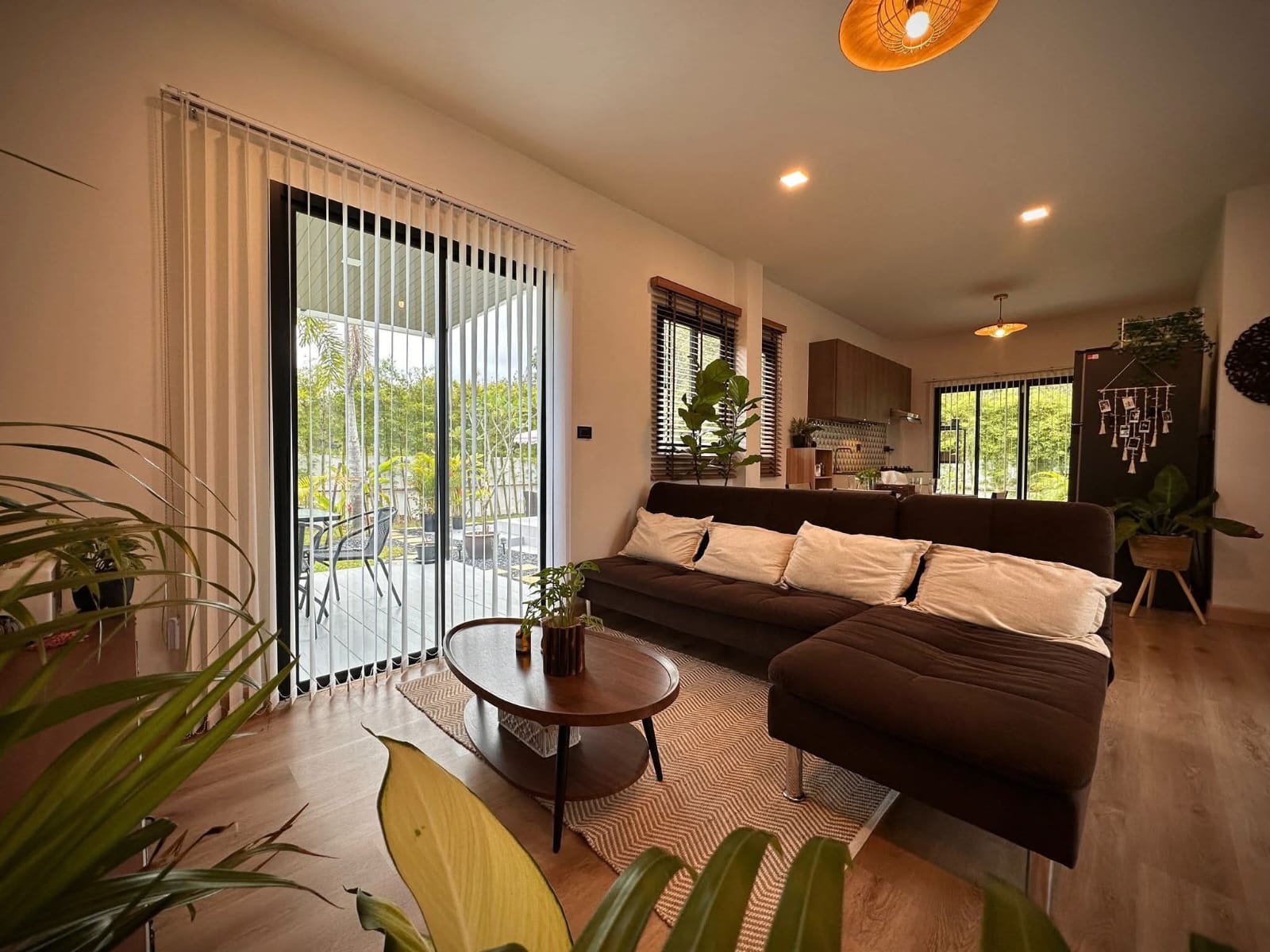 Private Pool House for Sale image