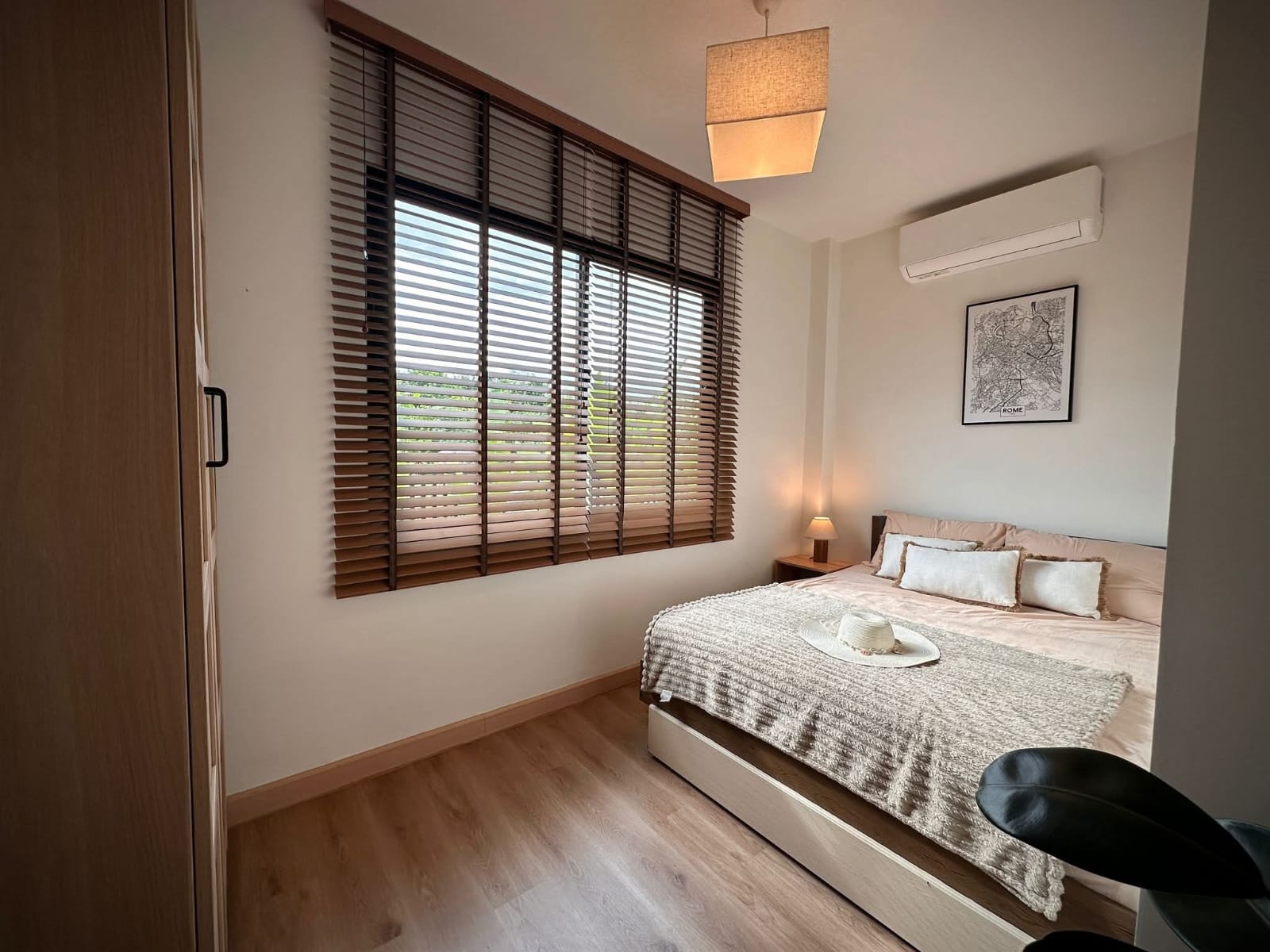 Private Pool House for Sale image